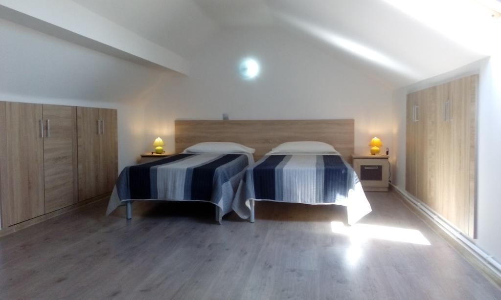 Casa Pescar Leilighet Cluj-Napoca Eksteriør bilde
